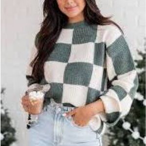 Checkered Knit Sweater in Green and Cream